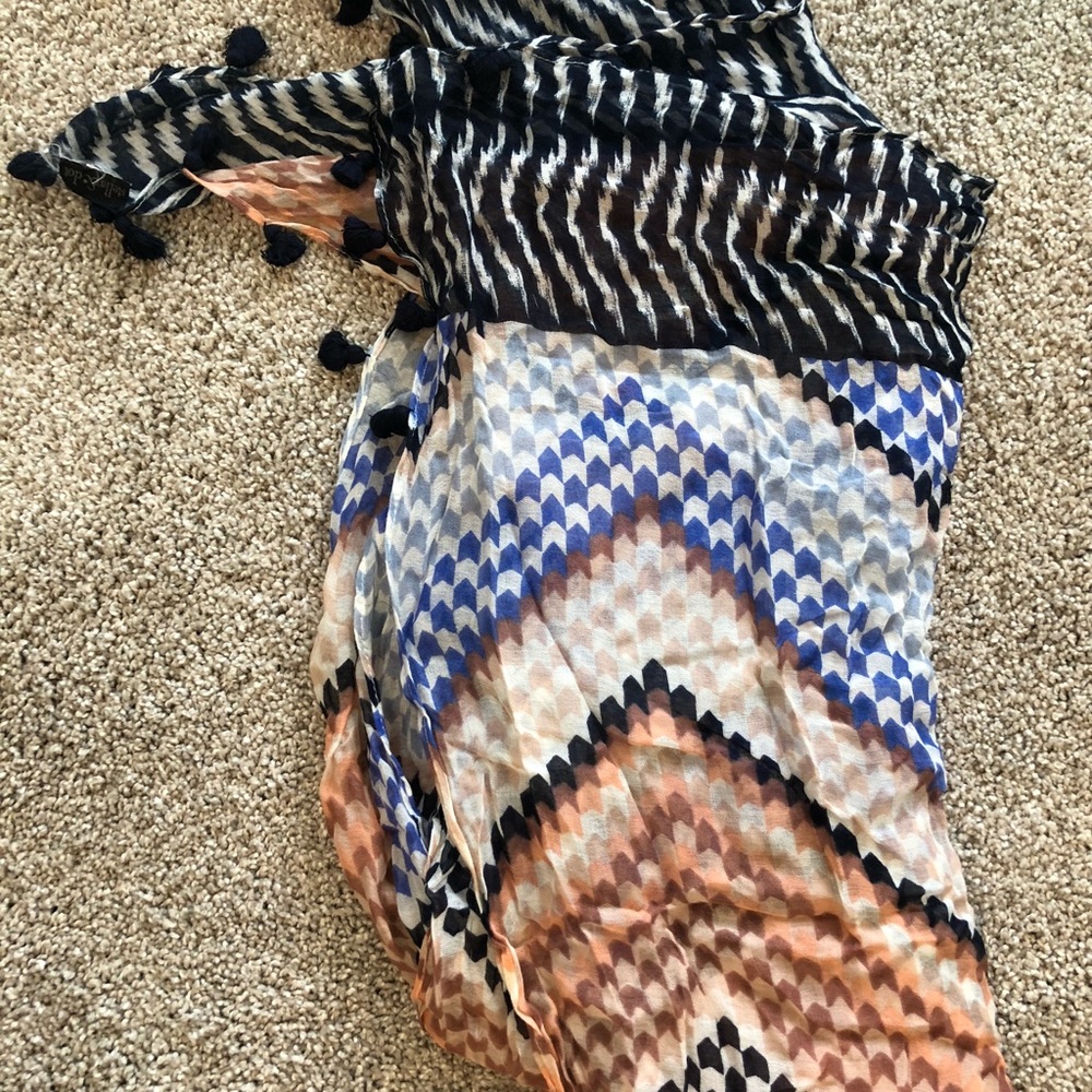 Stella & dot scarf